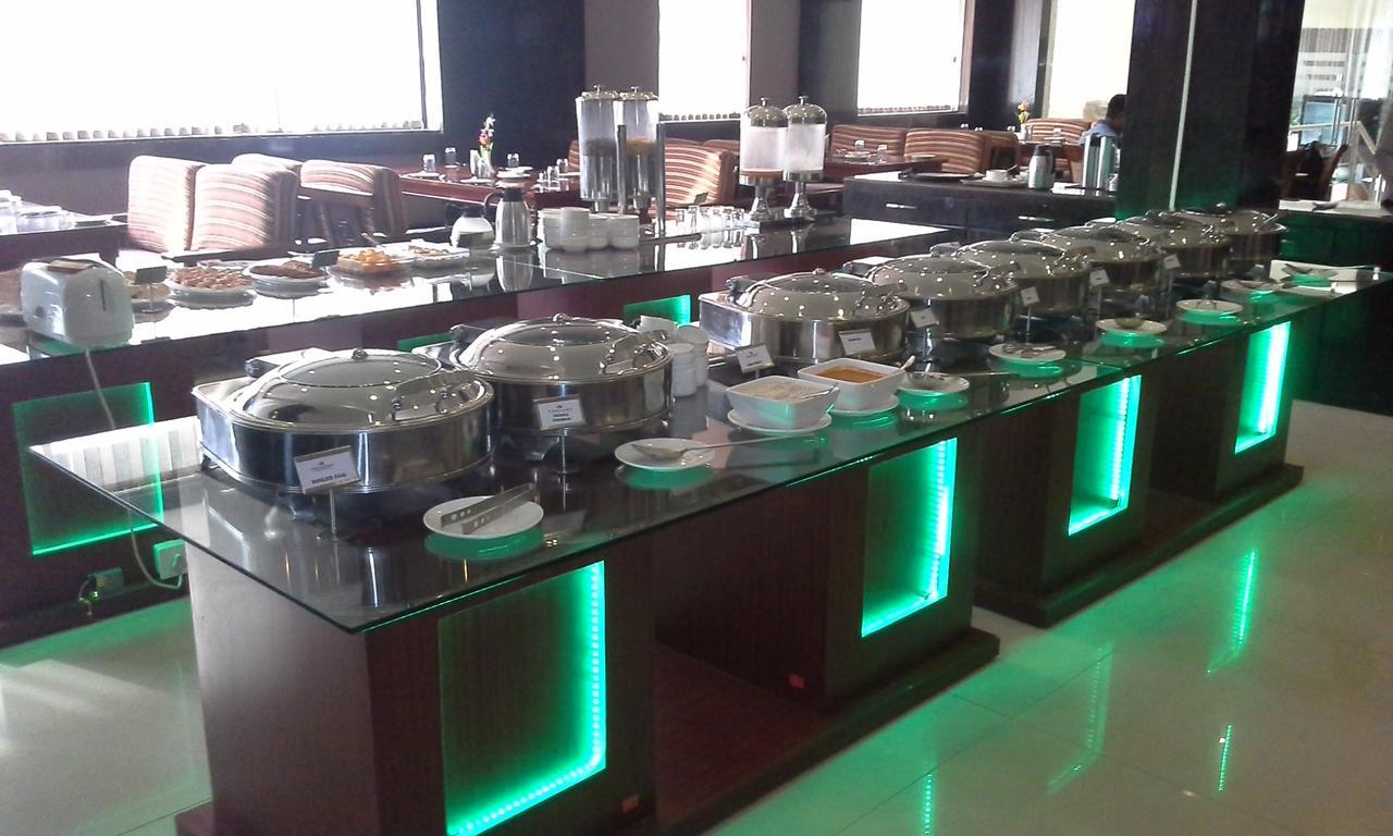Kamlesh Continental Hotell Angul Exteriör bild